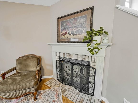 5th image of 1213 Koster Ct