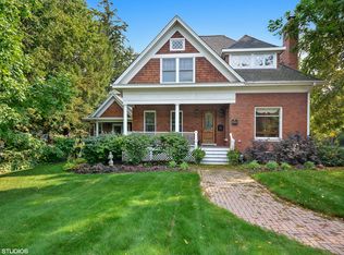 804 E Chicago Ave, Naperville, IL