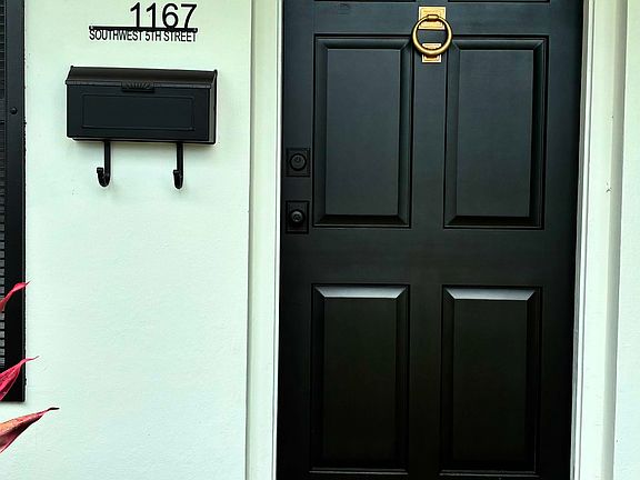 2nd image of 1167 SW 5th St