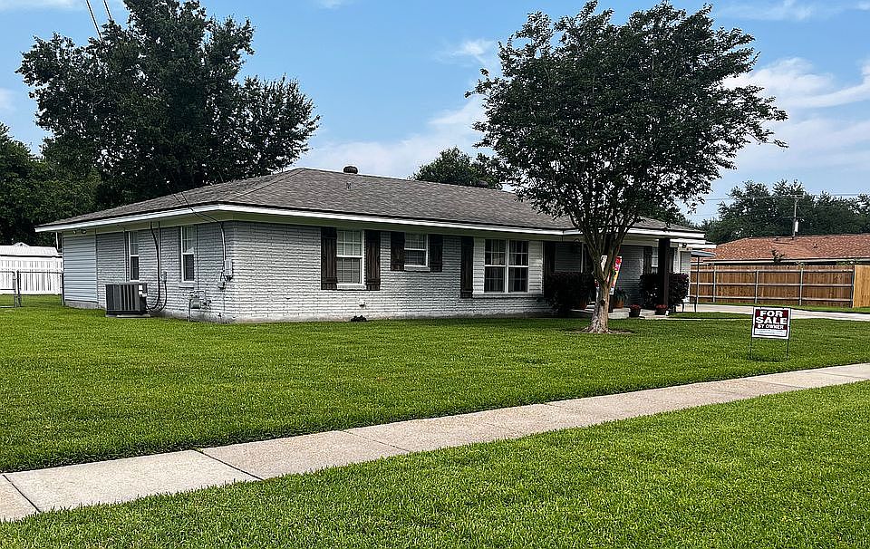 114 Lee St D, Lake Charles, LA 70605 Zillow
