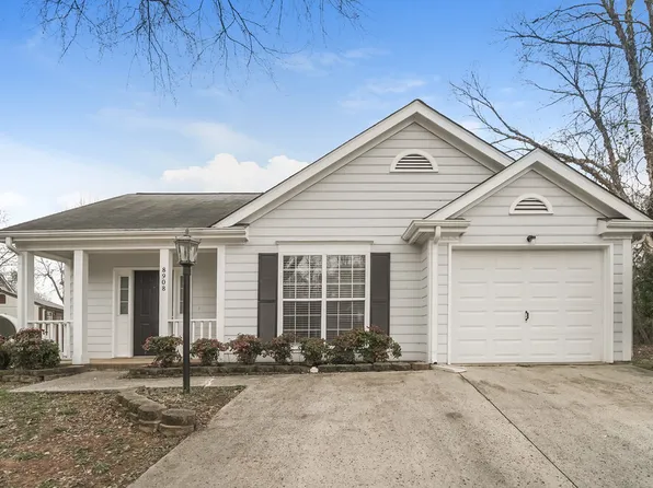 8908 Chesham Dr, Charlotte, NC 28227