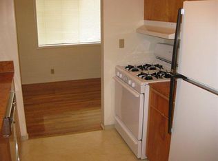 121 Nob Hill St, Ashland, OR