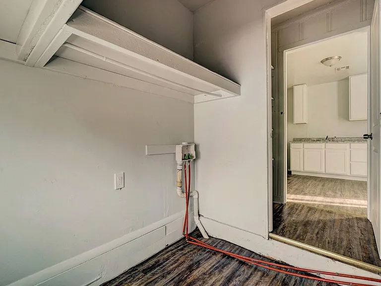 3900 Mallard Dr — Photo 13