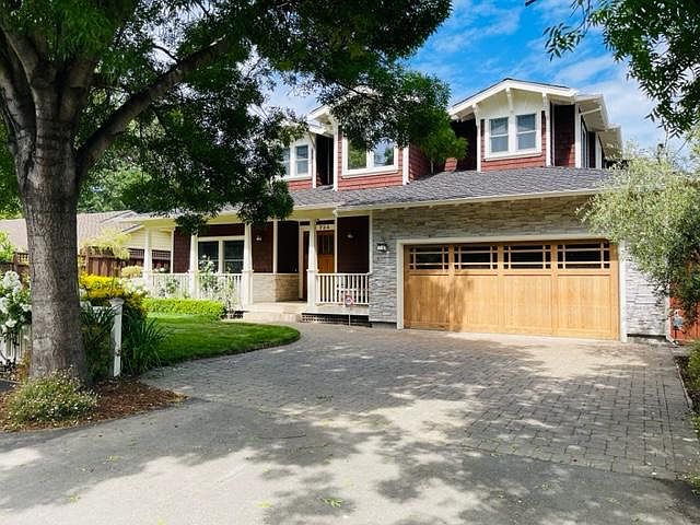 1st image of 734 Chimalus Dr