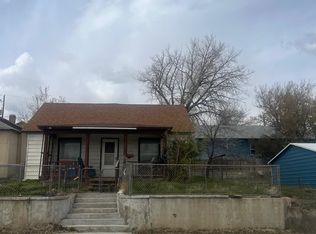 115 E Cedar St, Rawlins, WY 82301