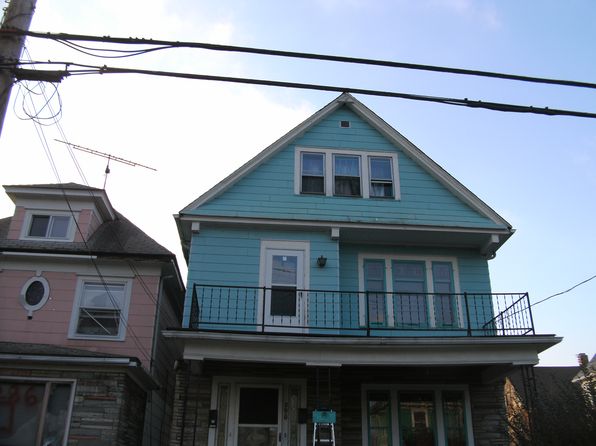 290 Sumner Pl