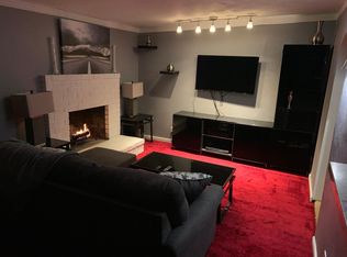 16267 Walnut St, Hesperia, CA 92345