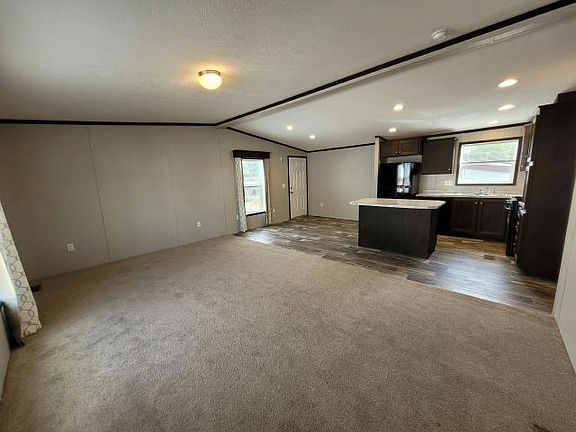 2nd image of 1056 Cedar St #356