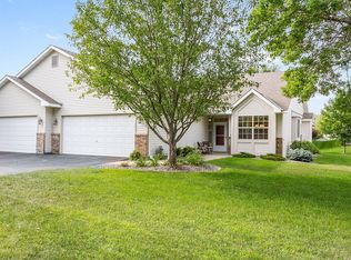 8960 212th St W, Lakeville, MN 55044