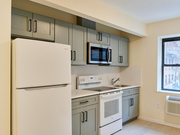 3823 Carpenter Ave #1