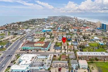110 E Amberjack St #1