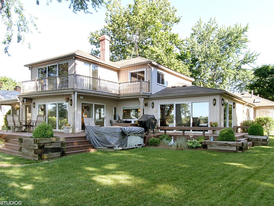 1st image of 22059 W Lake Ave