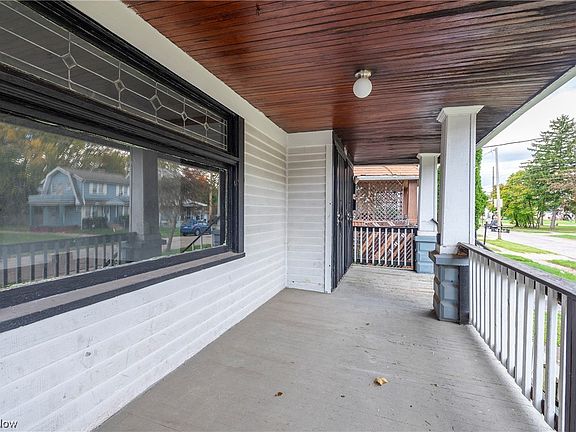 3rd image of 4072 E 139th St