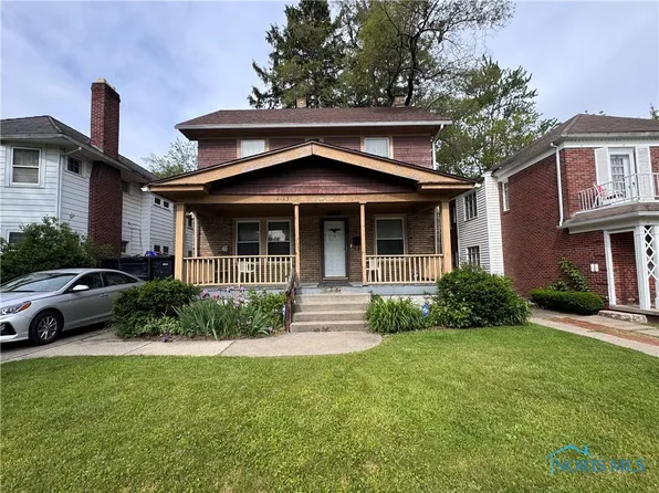 2125 Wyndhurst Rd, Toledo, OH 43607