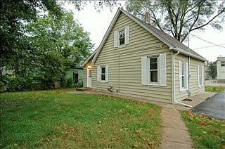 2nd image of 2608 Dean Ave