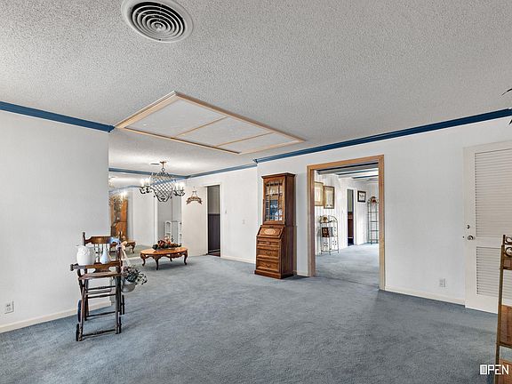 3rd image of 1710 Speedway Ave