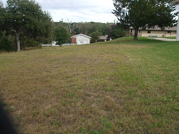 3rd image of 505 Reba Dr