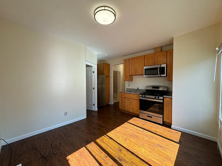 2079-87 Delaware Street — Photo 62