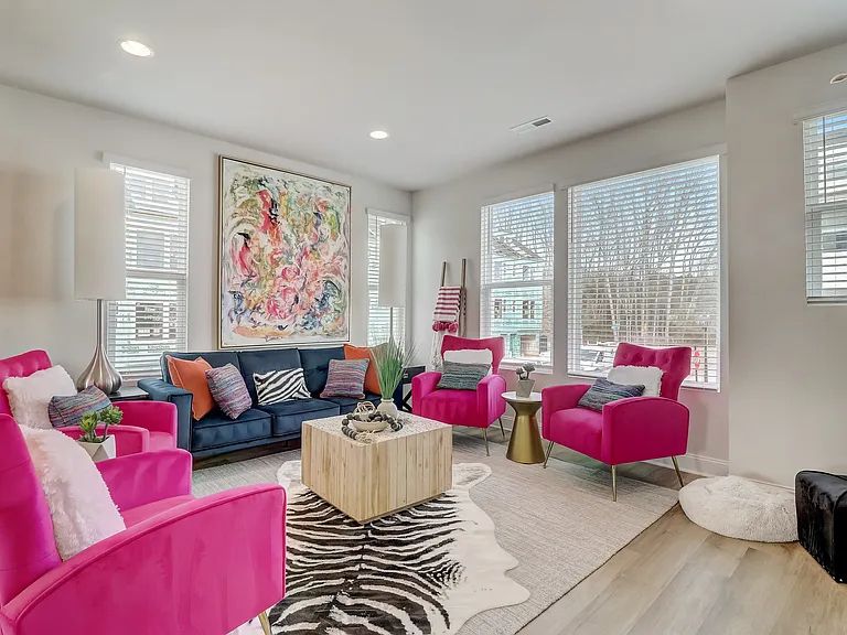 Crossings at NoDa - Townhomes for Rent in Charlotte NC — Photo 3