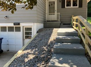 808 Northway St, Syracuse, NY 13224