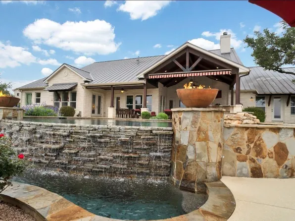 769 Pacific Pl, Spring Branch, TX 78070
