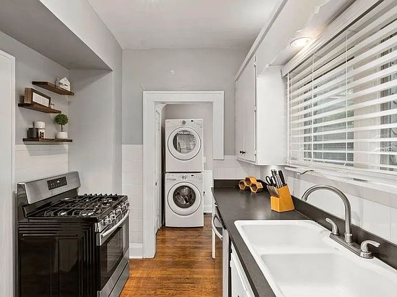 5th image of 1420 Asher Ln