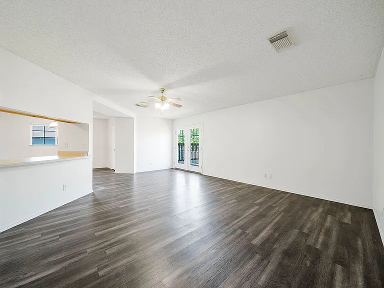 7839 Bypass Shls — Photo 10