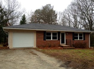 30 Akin Rd, Carrollton, GA 30117