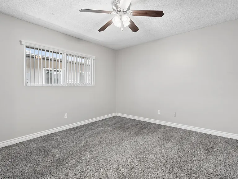 Town Center Apartments — Photo 15