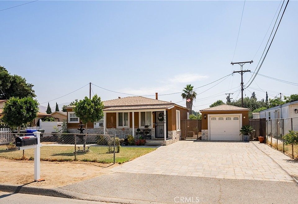1st image of 4380 Felspar St