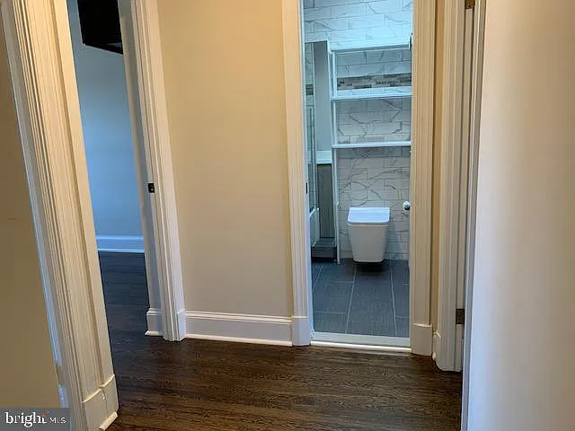 2314 Huidekoper Pl NW — Photo 8