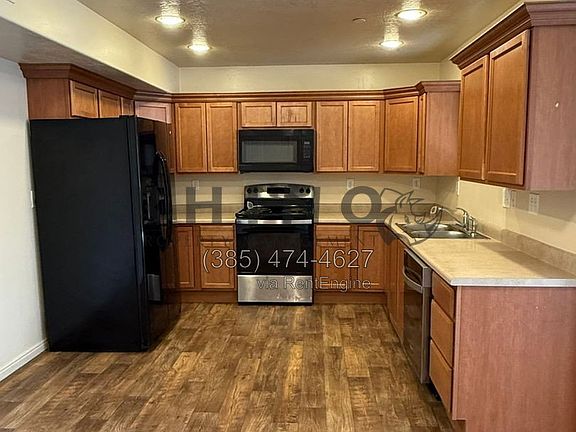 3rd image of 6941 S Village River Ln APT I-01