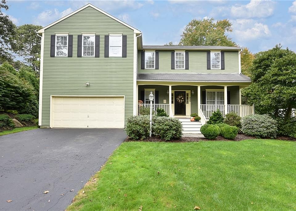 1st image of 213 Orchard Woods Dr