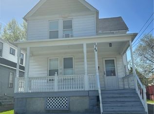 2044 W 100th St, Cleveland, OH 44102