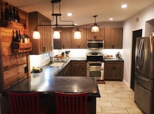 1456 Howard Rd, Jacksonville, FL 32218