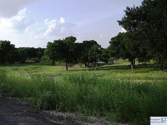 2nd image of 510 Woodlands Trl