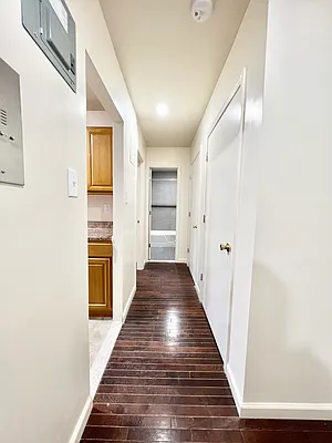 Rented by EastMount Realty LLC | media 10