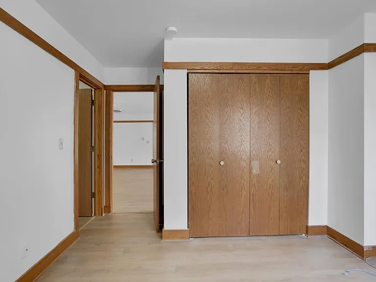 206 W William St #A — Photo 19