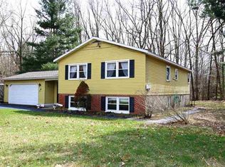 2877 Curry Rd, Schenectady, NY 12303