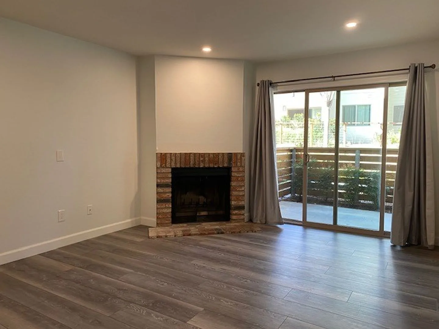 Peaceful Coastal Living in Encinitas — Photo 2