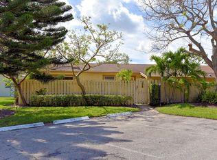 1310 Chippewa St, Jupiter, FL 33458