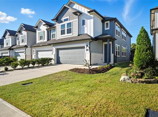 7335 Hinsdale Dr, Pasadena, TX 77505