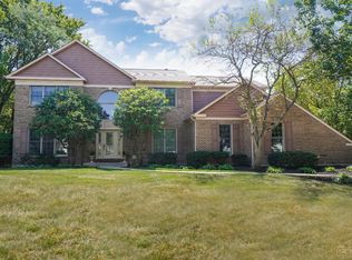 3627 Vineyard Rdg, Cincinnati, OH 45241