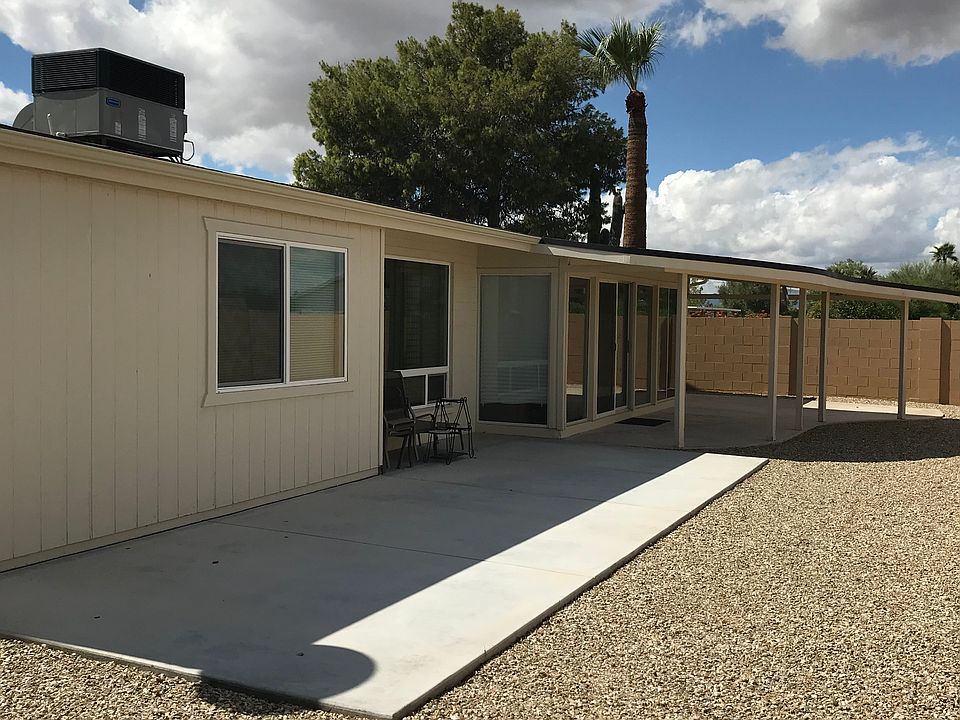 2nd image of 11022 W Camden Cir