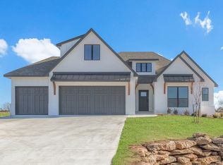2002 E 45th St, Sand Springs, OK 74063
