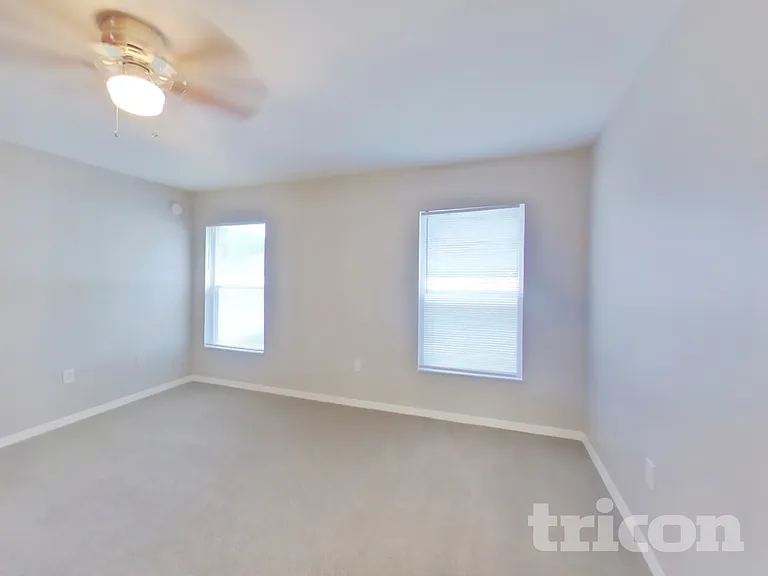 4739 Acorn Dr — Photo 7