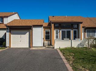 605 Gotham Dr, Saint James, NY 11780