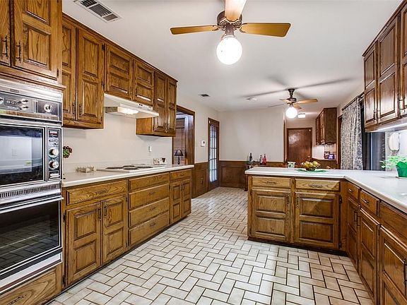 5th image of 1408 Andover Ln