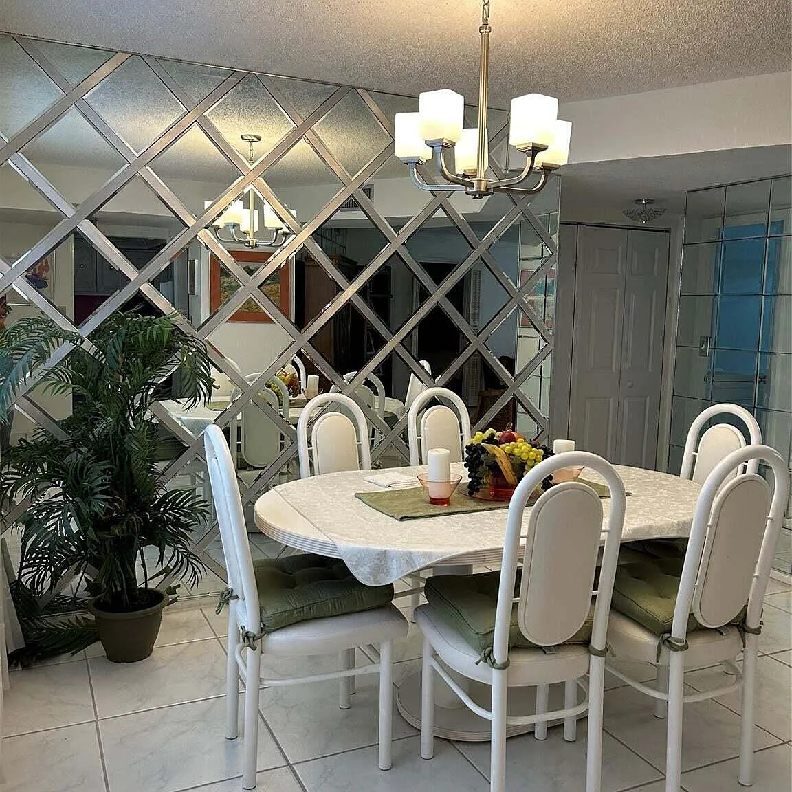 1 bed, 1.0 bath, 1102 sqft, $1,250 — Photo 3