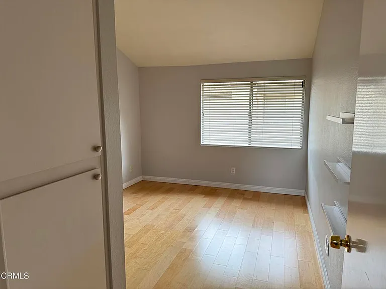 250 Cordova St — Photo 24